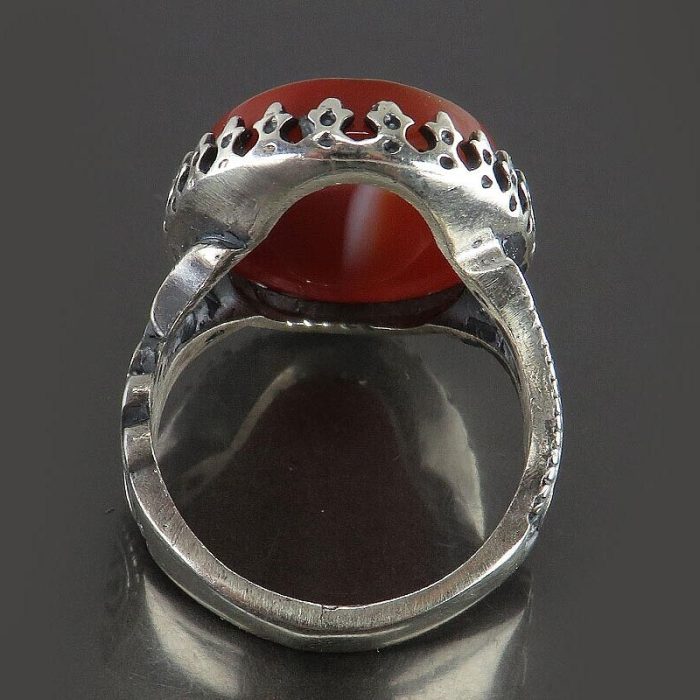 Beautiful Silver Red Agate Ring with "Surah Al-Falaq" Engraving