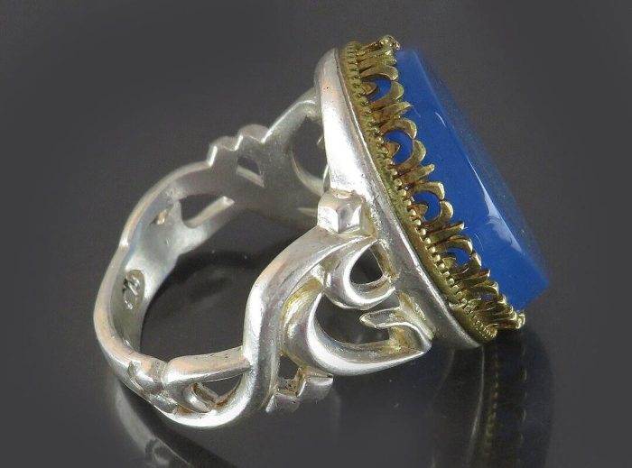 Blue Agate Silver Ring with Religious Engravings "Wa In Yakad, Wa Man Yattaqillah, Surah Al-Fatiha, Nad Ali"