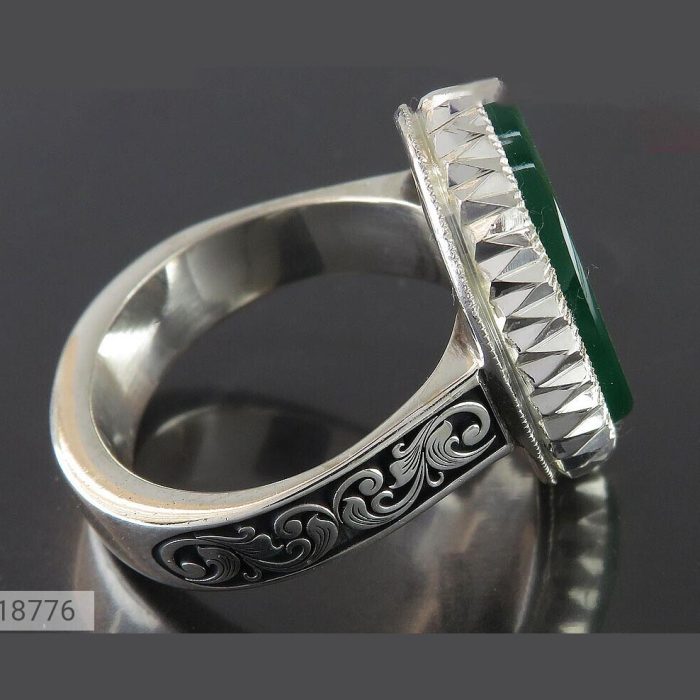 Handcrafted Men's Silver Ring with Green Agate and 'Ali Wali Allah' Engraving