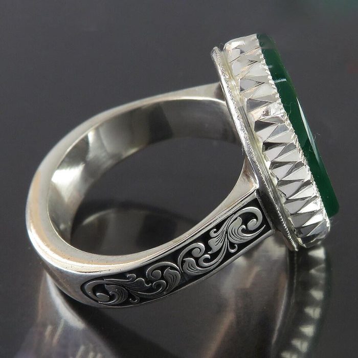 Handcrafted Men's Silver Ring with Green Agate and 'Ali Wali Allah' Engraving