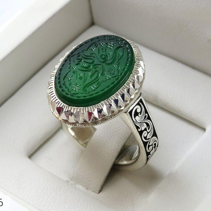 Handcrafted Men's Silver Ring with Green Agate and 'Ali Wali Allah' Engraving