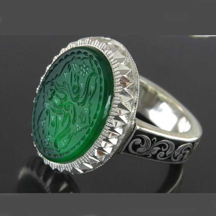 Handcrafted Men's Silver Ring with Green Agate and 'Ali Wali Allah' Engraving