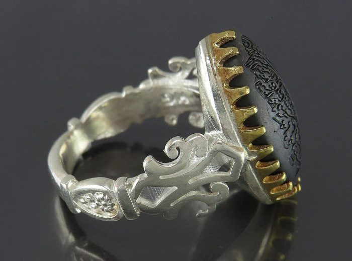 Hematite (Hadid) Silver Ring with Brass Crown Design and "Surah Al-Falaq" Engraving