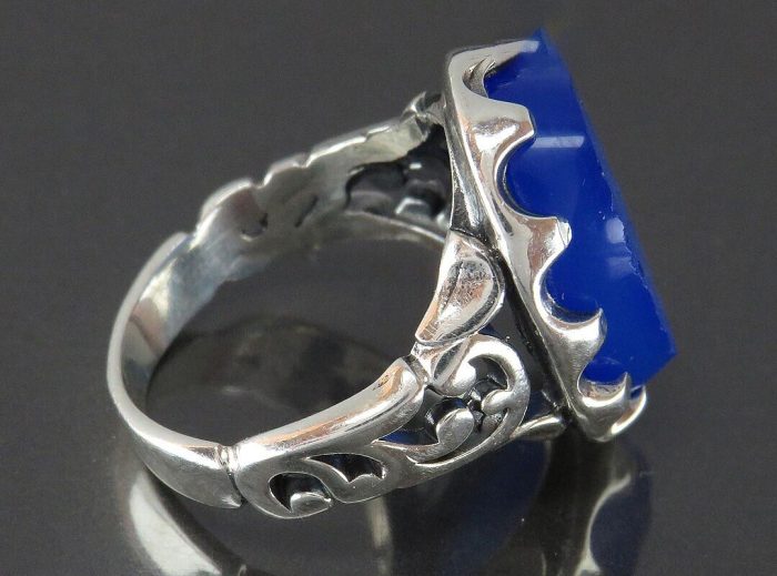 Blue Agate Silver Ring with "Ya Zainab, Ya Hussain, Ya Ruqayyah, Ya Abbas" Engraving