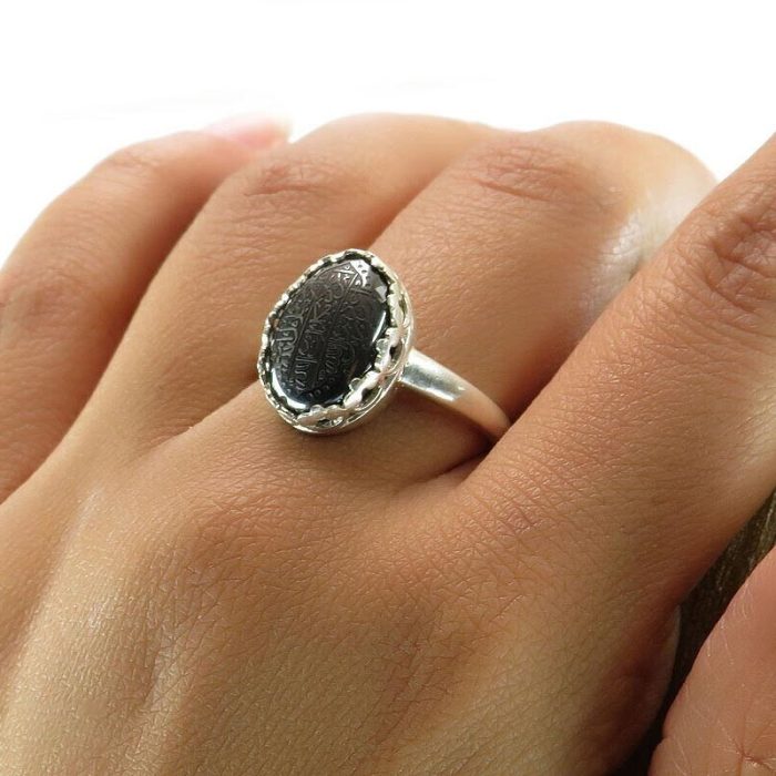 Delicate Women's Hematite (Hadid) Silver Ring with "Seven Jalalah" Engraving