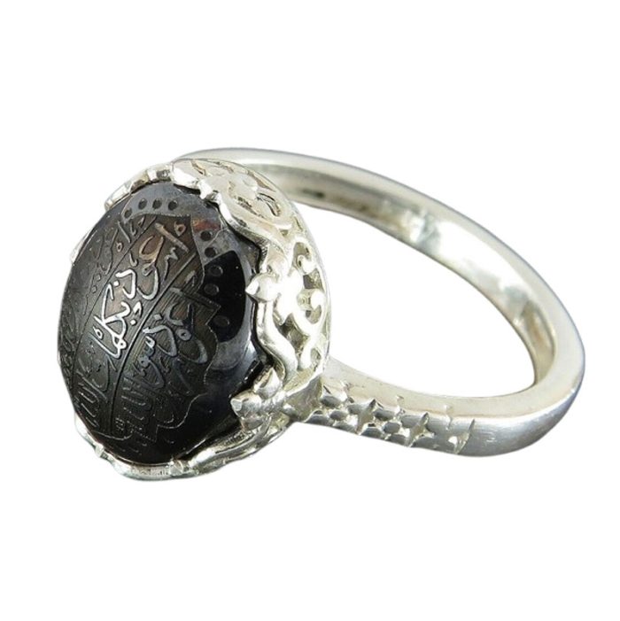 Delicate Women's Silver Chinese Hematite (Hadid) Ring with Seven Jalalah Engraving