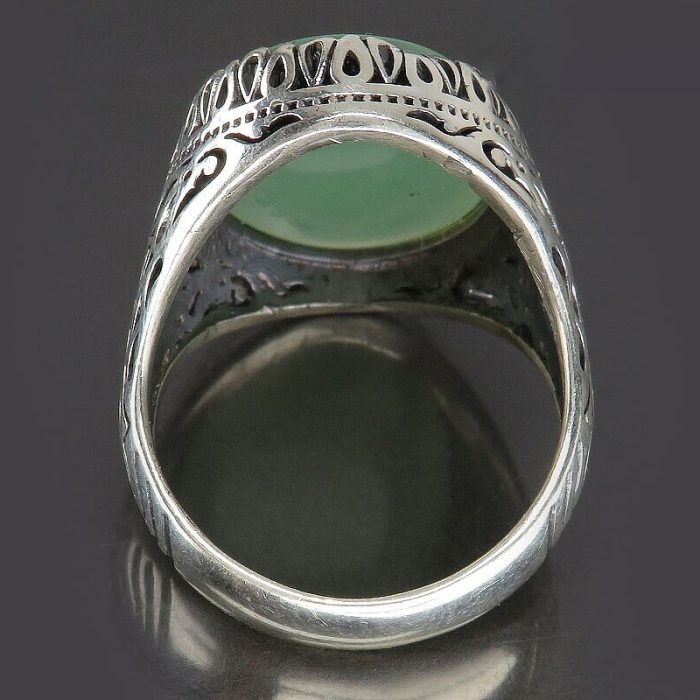 Green Agate Silver Ring with Engravings of "Wa In Yakad, Fourteen Infallibles, Nade Ali, Surah Al-Qadr"