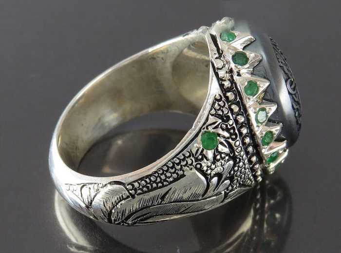 Men's Silver Hematite (Hadid) and Zambian Emerald Ring with "Seven Jalalah" Engraving